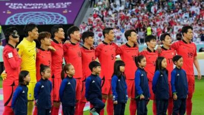 كوريا تتغلب على البرتغال بهدفين مقابل هدف وترافقها إلى الدور الثاني