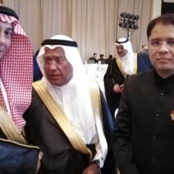 رئيس وزراء دولة الإمارات العربية المتحدة يصل باكستان ويلتقي برئيس الوزراء