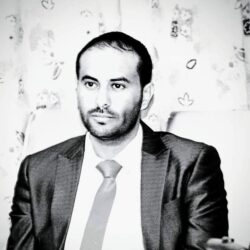 حفل تكريمي للأستاذ عدنان بخاري الموظف بوزارة الإعلام بمناسبة تقاعده