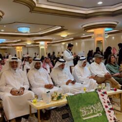 مجمع الملك عبدالله الطبي يُقيم برنامجاً للتوعية بسرطان الثدي في كلية جدة العالمية