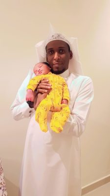 وسط فرحة كبرى التربوي أحمد جمال يُرزق بمولود جديد 