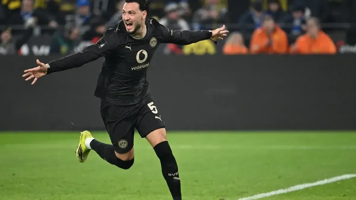 شتوتغارت ضد دورتموند — SA news