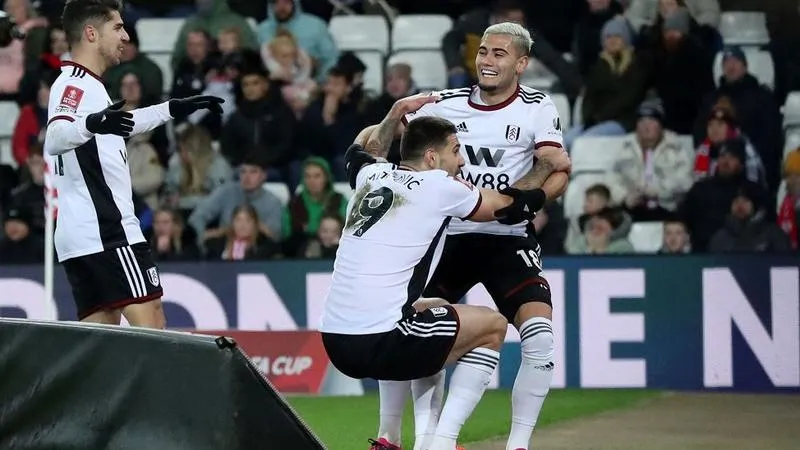 سندرلاند ضد توتنهام — SA news