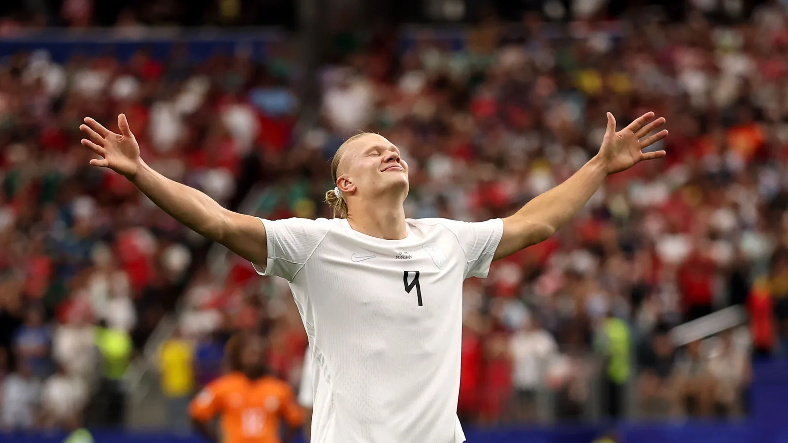 بسرعة البرق.. هالاند يتلاعب بالأرقام القياسية من بوابة كوت ديفوار - Kooora