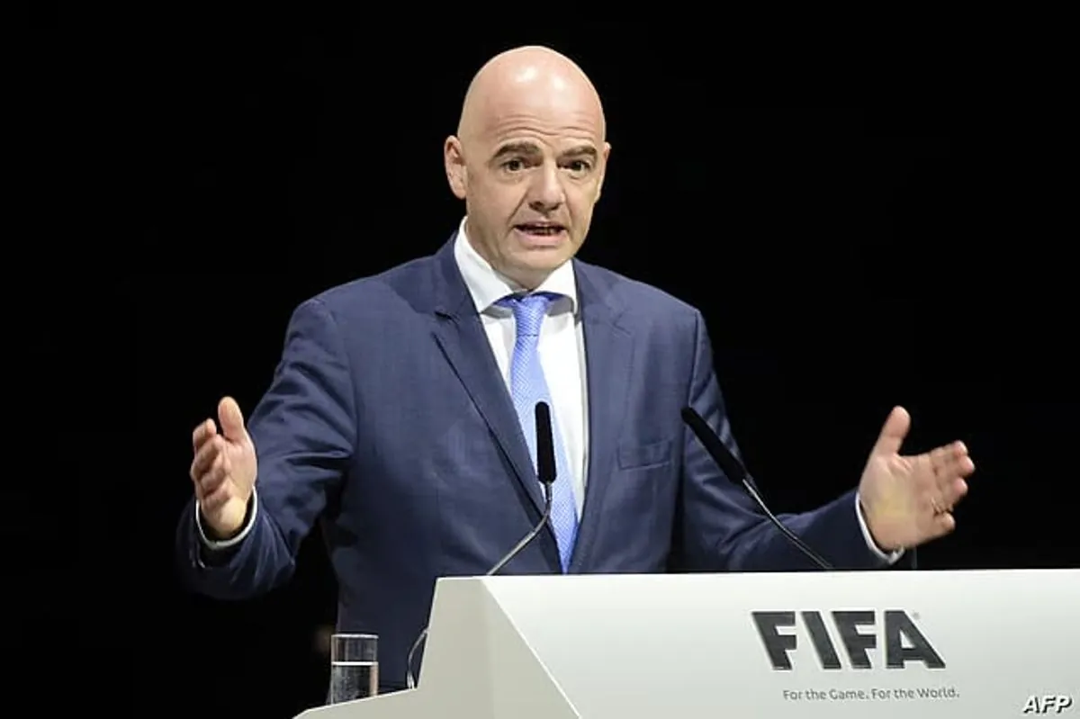 «إنفانتينو»: «فيفا» سيدرس زيادة عدد المنتخبات المشاركة في كأس العالم بعد البطولة