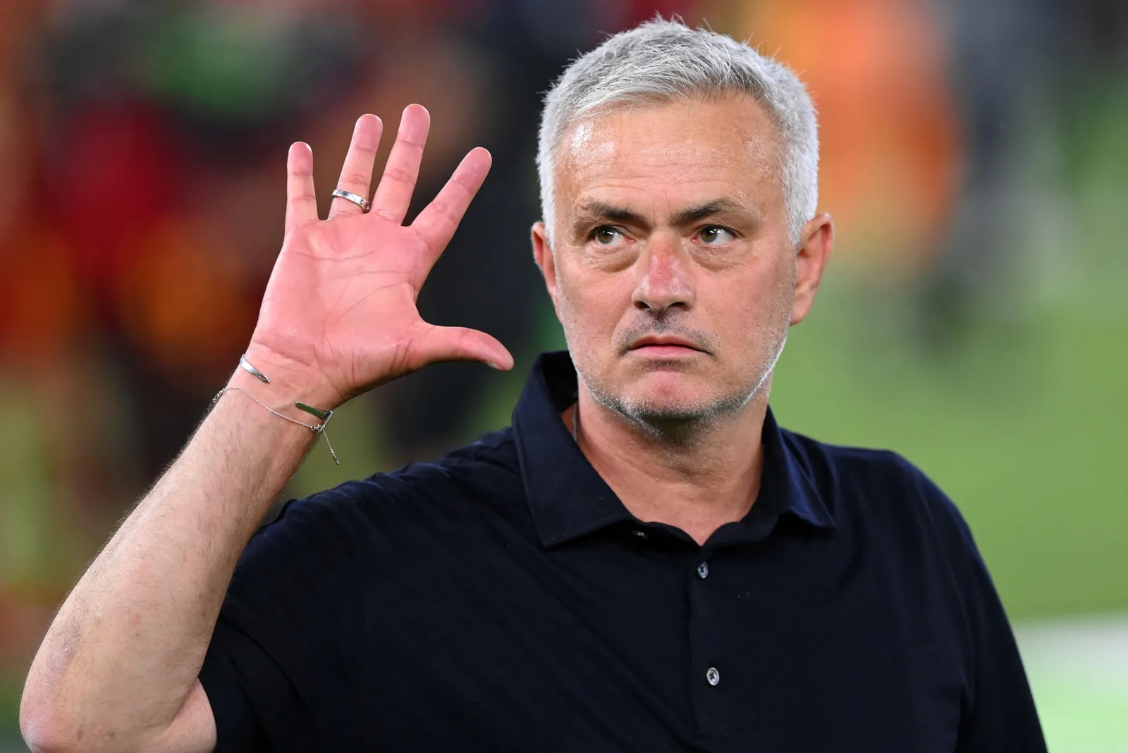 يستغل يامال ليُطمئن غرفة ملابس ريال مدريد.. ماذا قال مورينيو عن لاعبي الملكي؟