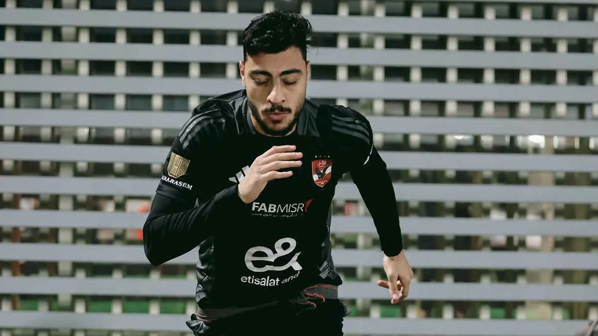 الأهلي يتعاقد مع أكرم توفيق 3 مواسم