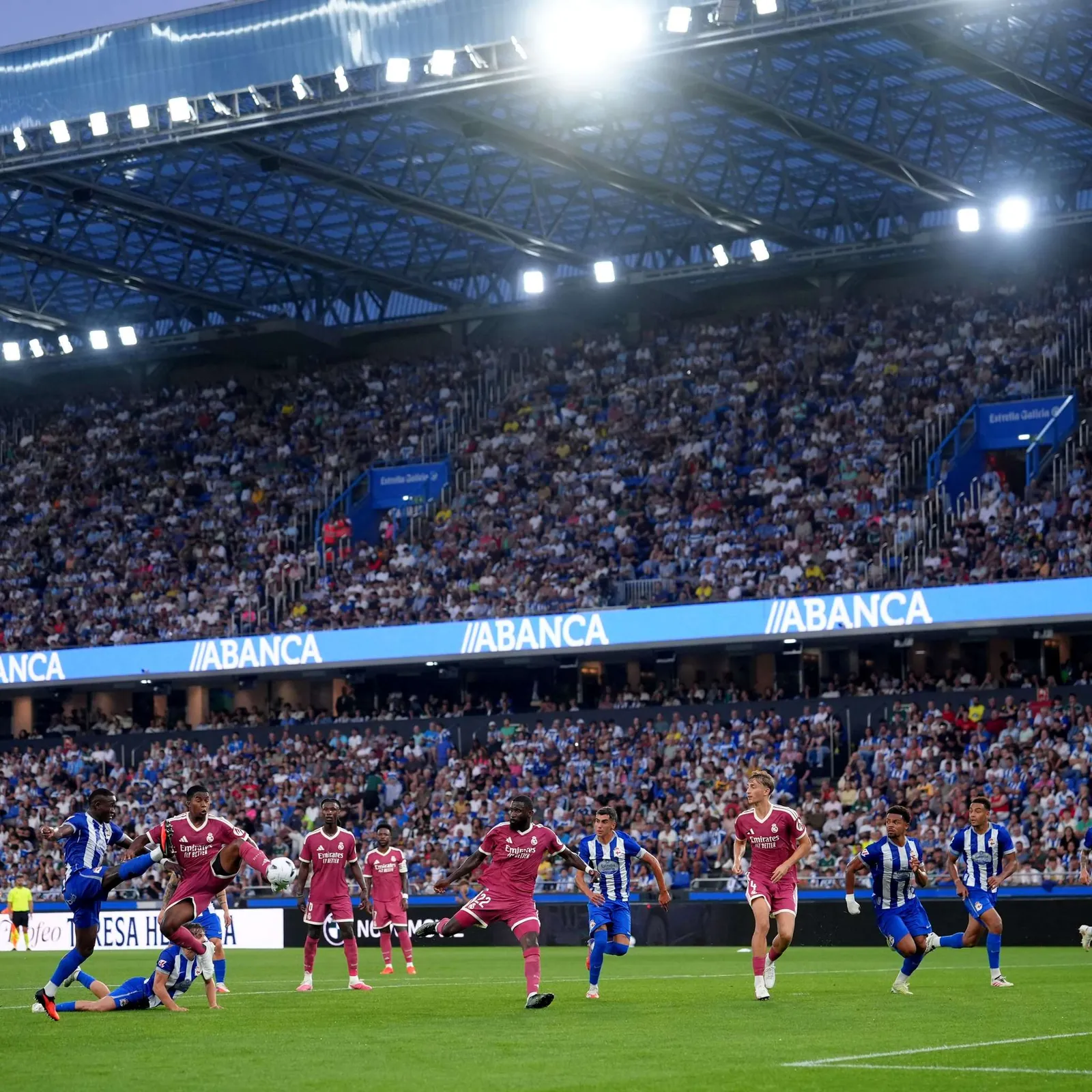 RC Deportivo A Coruna v Real Madrid - Trofeo Teresa Herrera